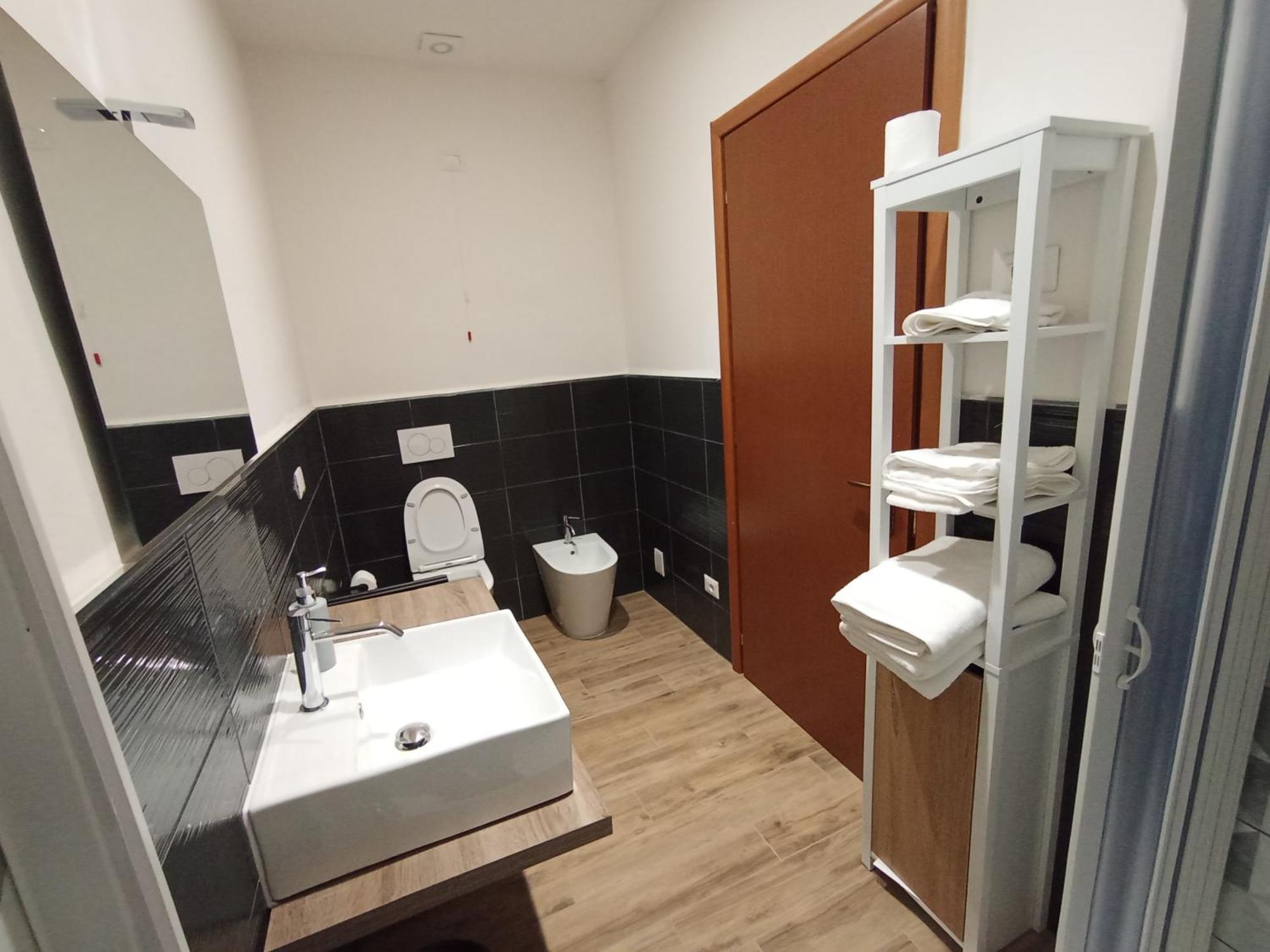 Casa Nel Borgo Di Capraia 몬텔루포피오렌티노 외부 사진