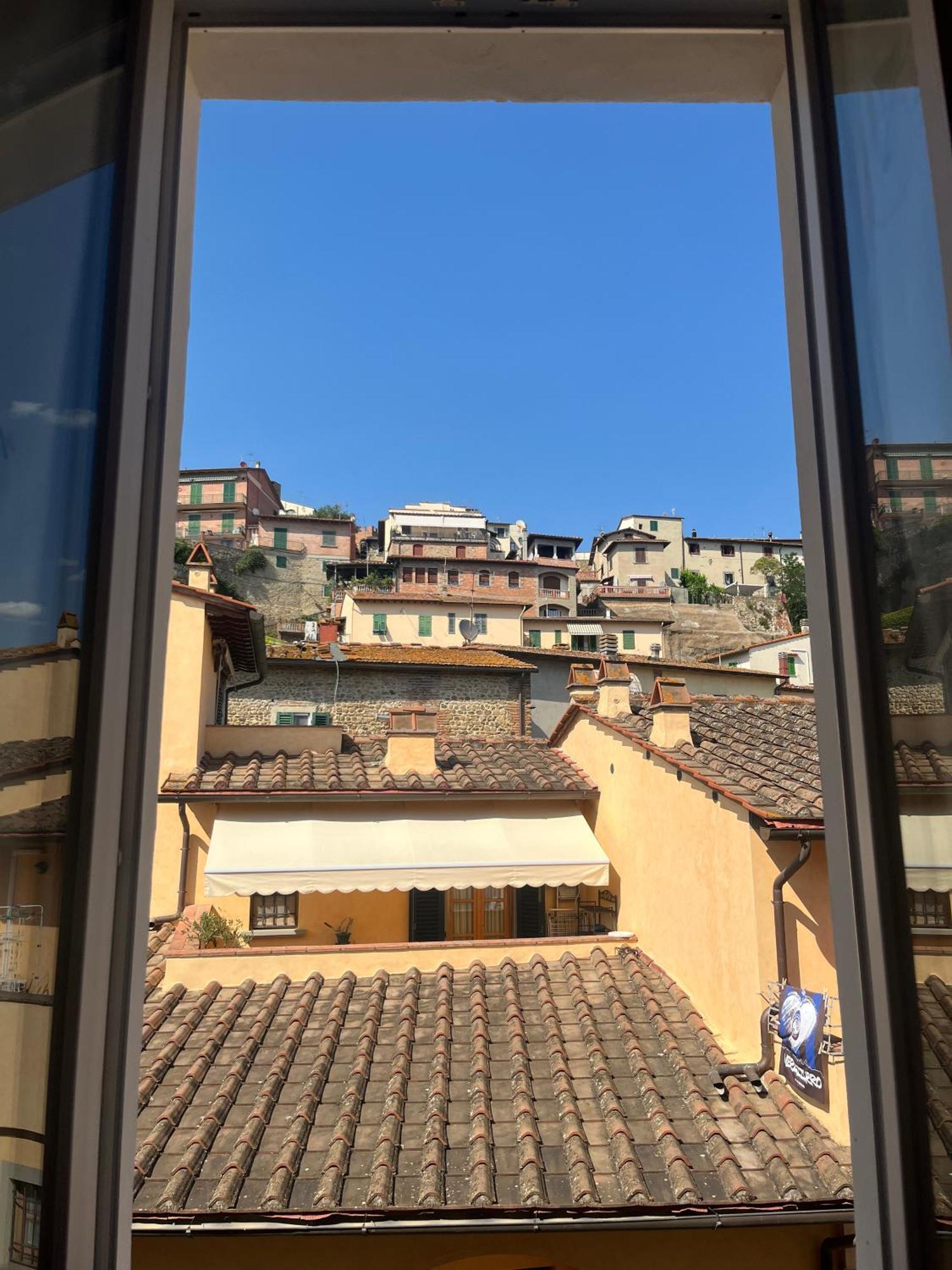 Casa Nel Borgo Di Capraia 몬텔루포피오렌티노 외부 사진