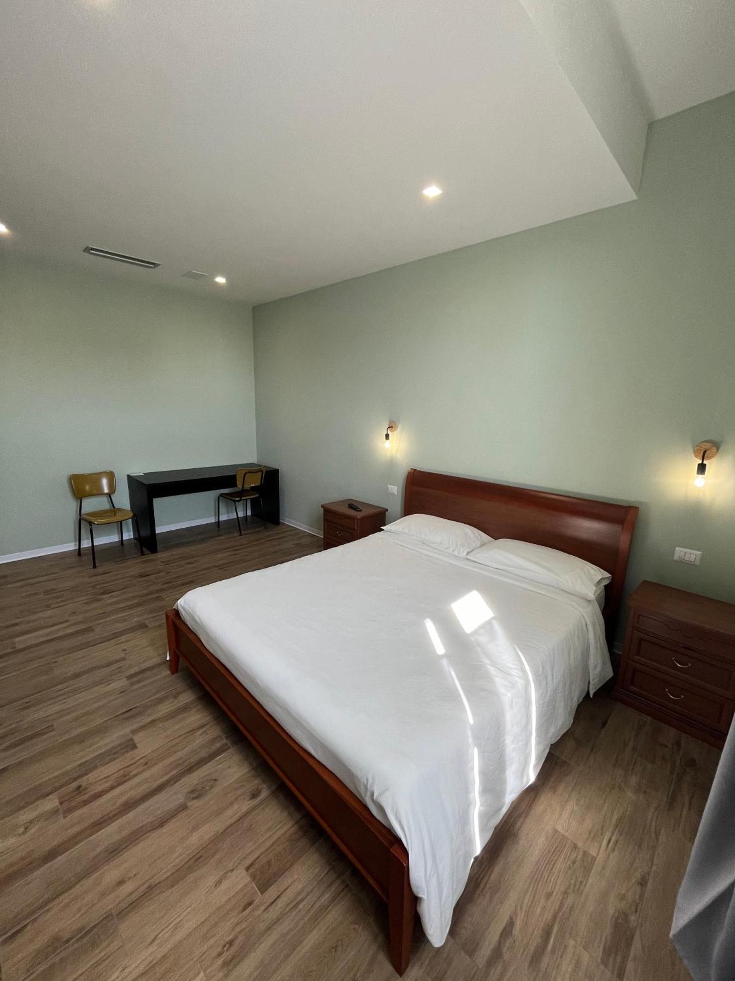 Casa Nel Borgo Di Capraia 몬텔루포피오렌티노 외부 사진