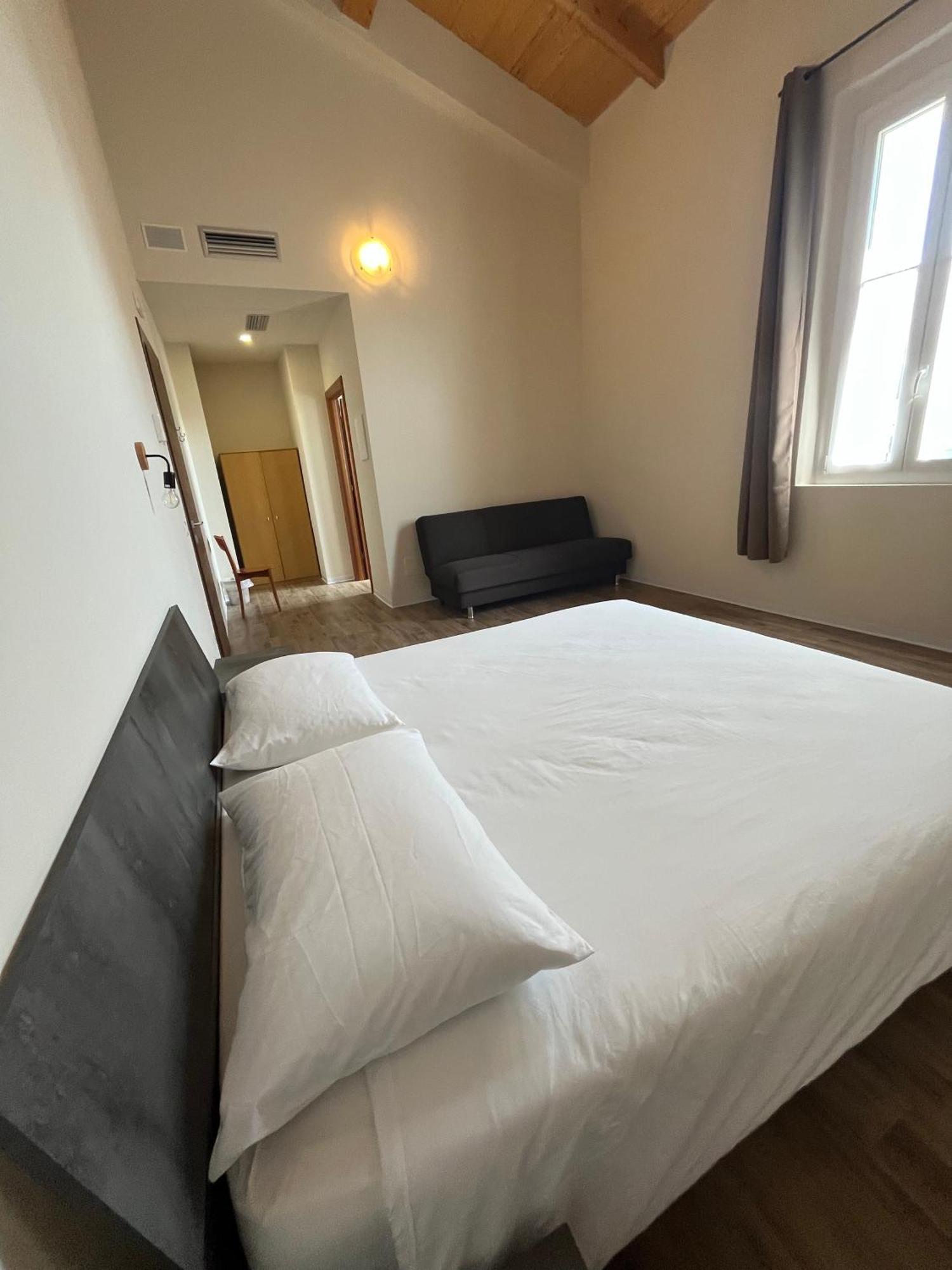 Casa Nel Borgo Di Capraia 몬텔루포피오렌티노 외부 사진