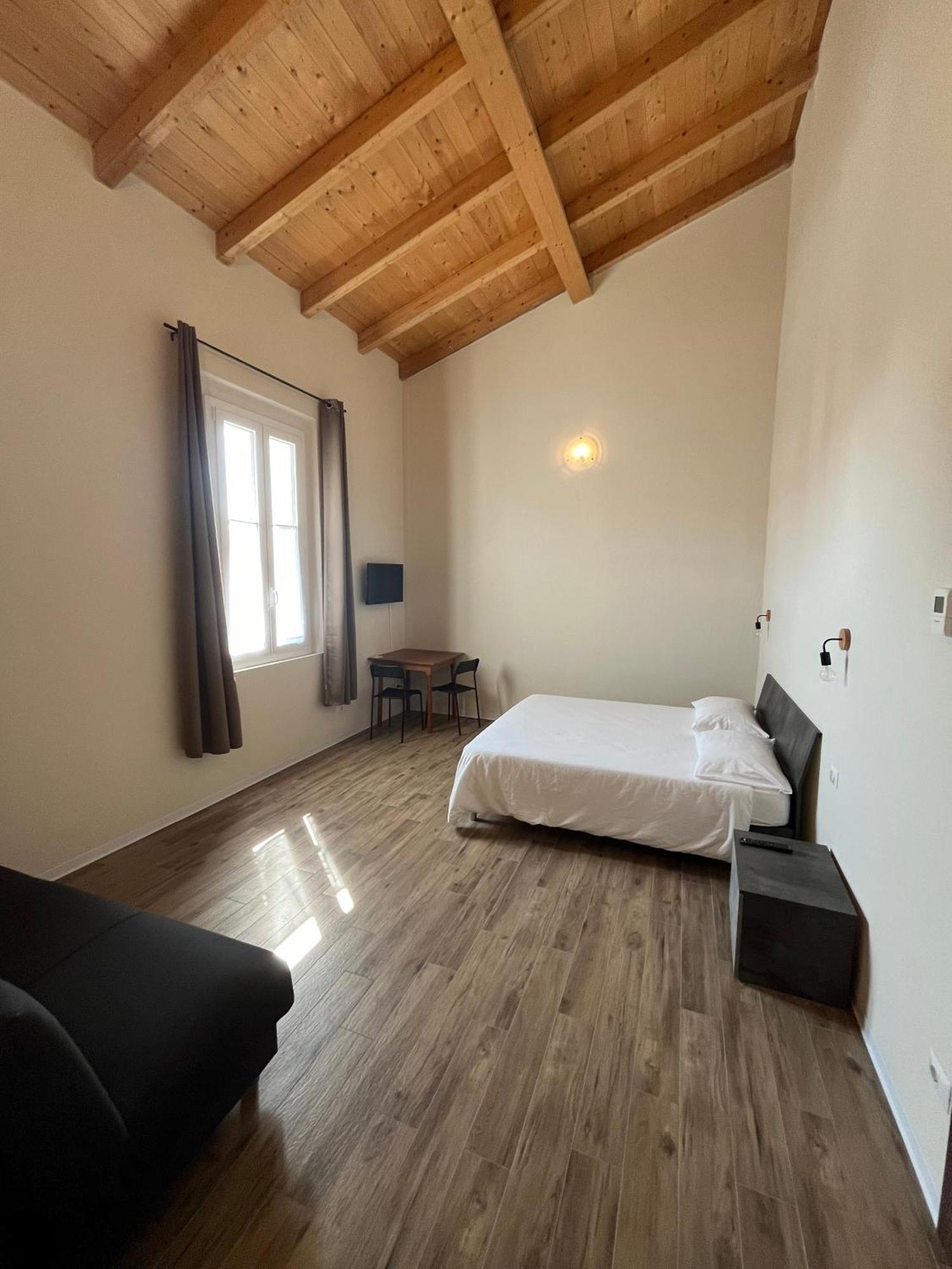 Casa Nel Borgo Di Capraia 몬텔루포피오렌티노 외부 사진